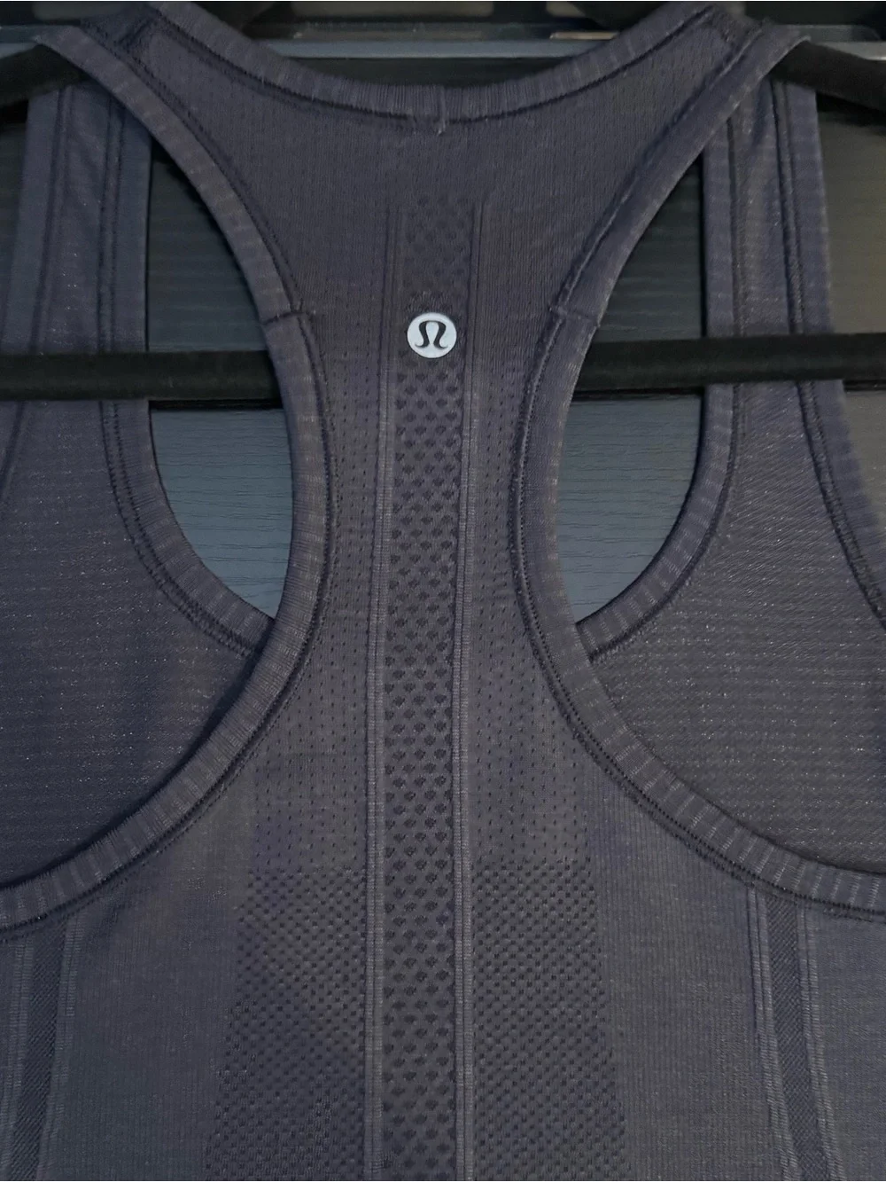 Lululemon Reveal Racerback Tank Midnight Navy Seamless Mesh Size 8